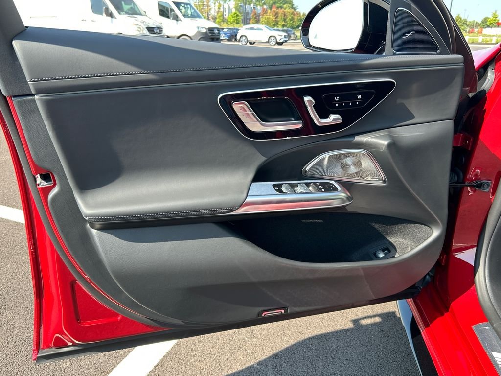 New 2027 MANUFAKTUR Patagonia Red Metallic Mercedes-Benz AMG® E 53 Hybrid Sedan image 10