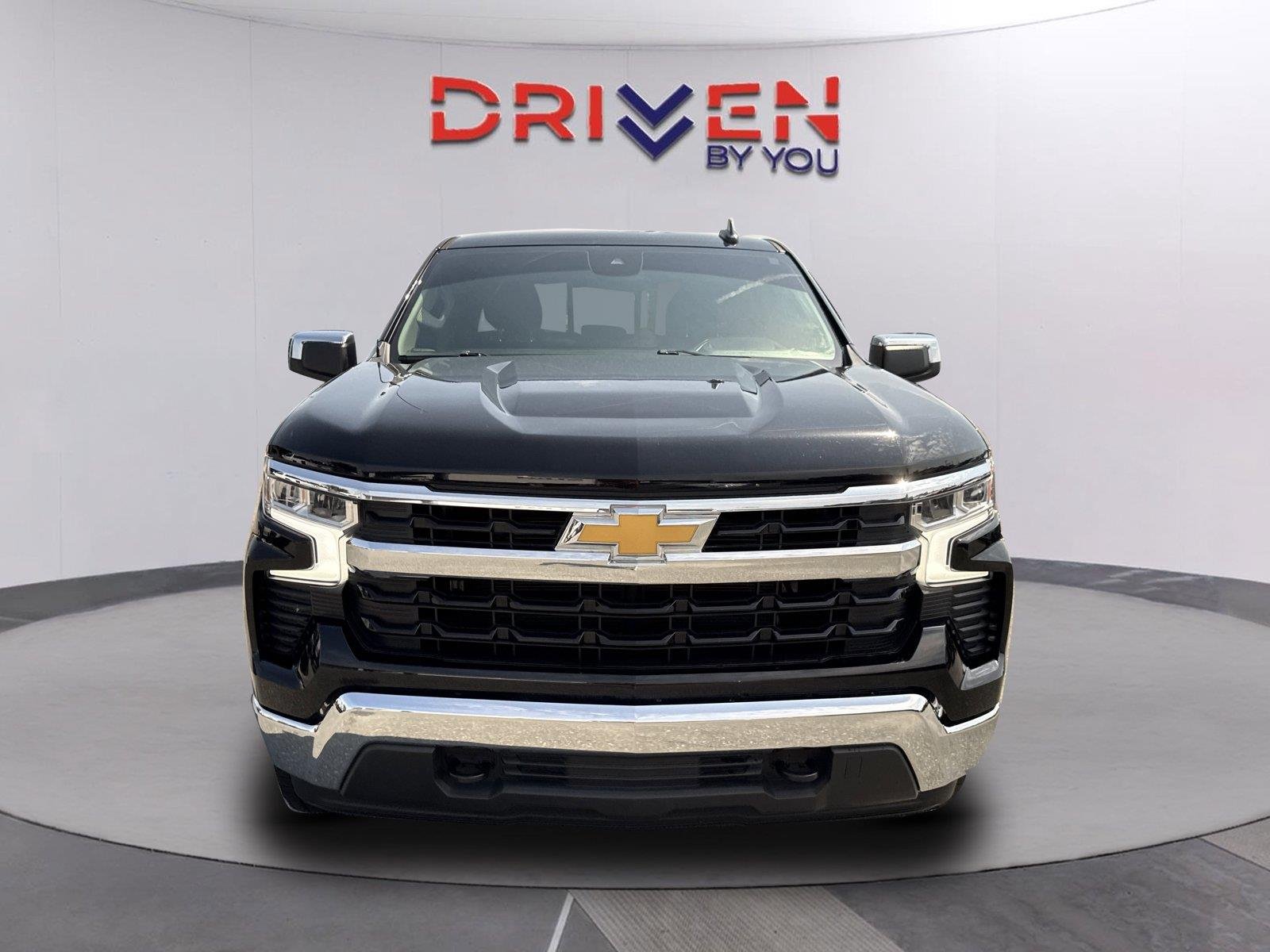 Used 2024 Black Chevrolet LT image 7