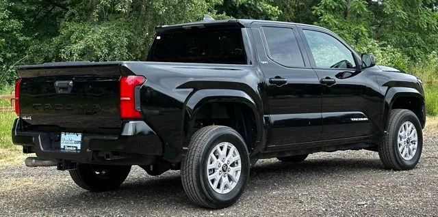 Used 2025 Black Toyota SR5 image 9