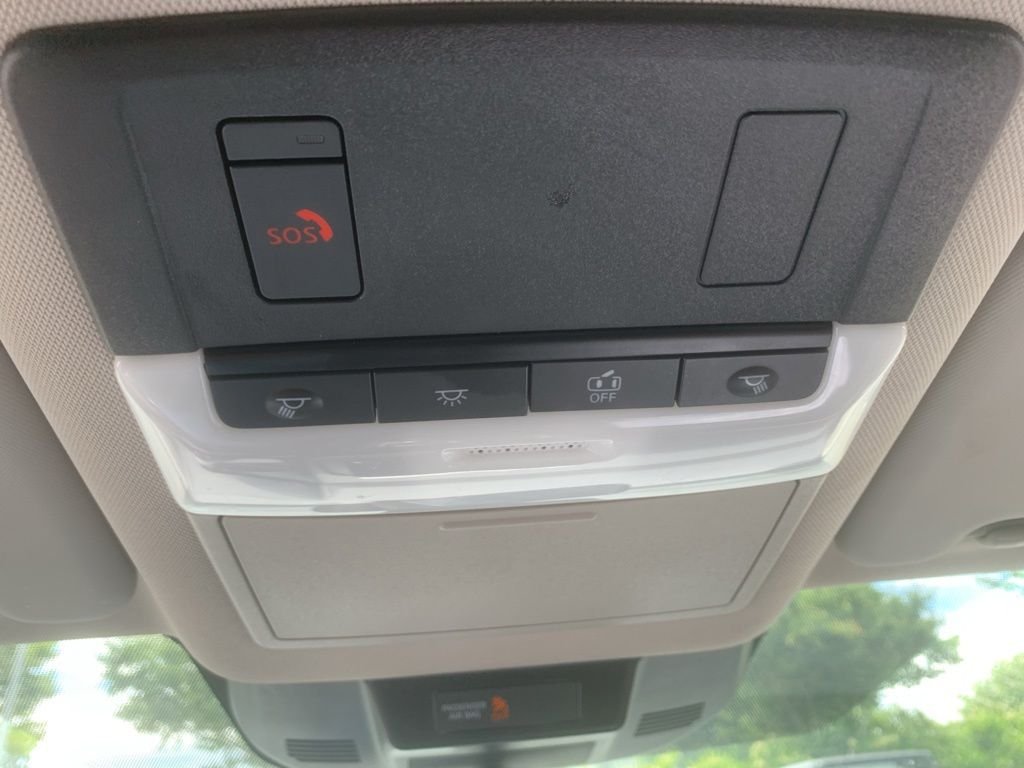 Used 2025 Super Black Nissan SV image 19