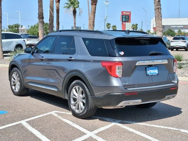 Used 2022 Gray Ford XLT image 4