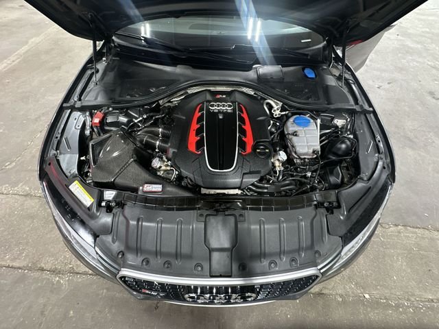 Used 2014  Audi 4.0T Prestige image 22