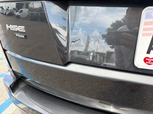 Used 2020 Carpathian Gray Premium Metallic Land Rover HSE image 3