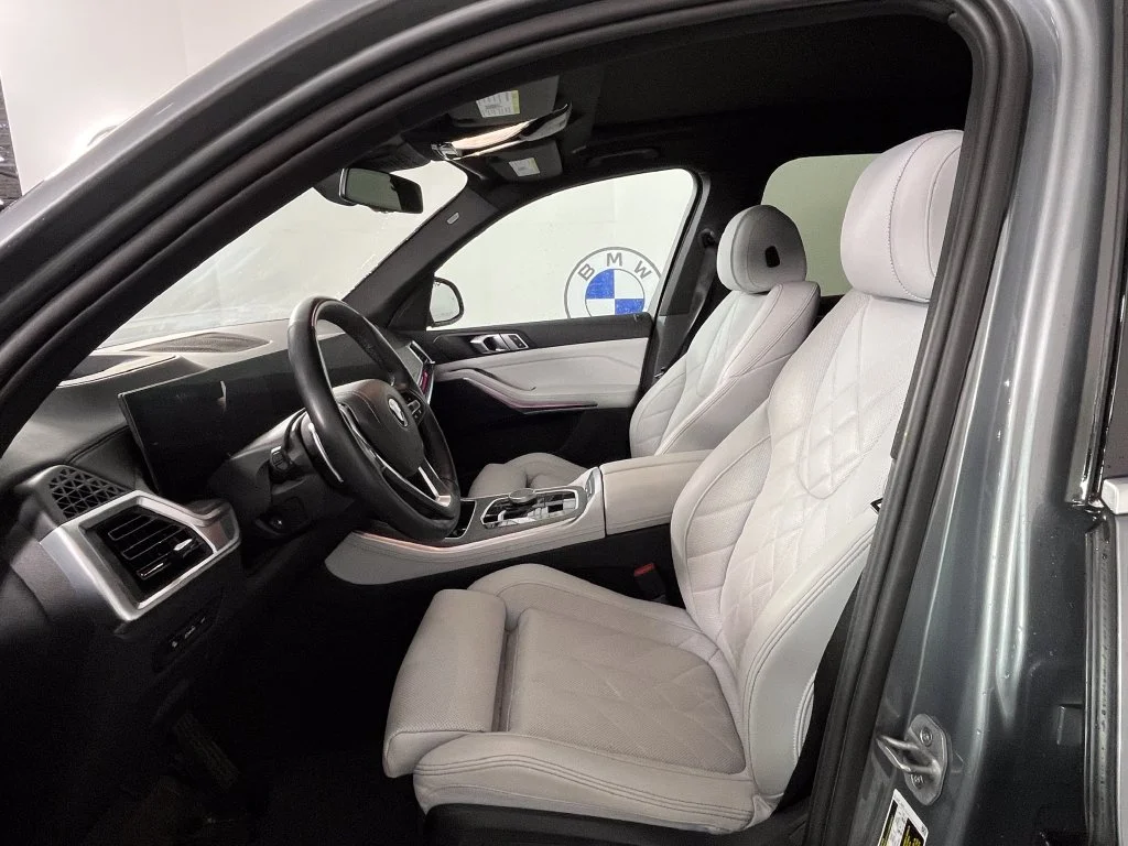Certified Used 2024 Gray BMW xDrive40i image 2