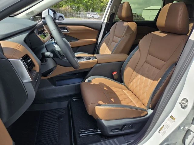 New 2026 Everest White Pearl TriCoat Nissan Platinum image 9