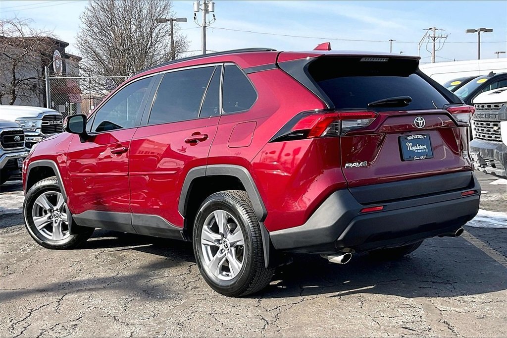 2022 TOYOTA RAV4 - Image 8