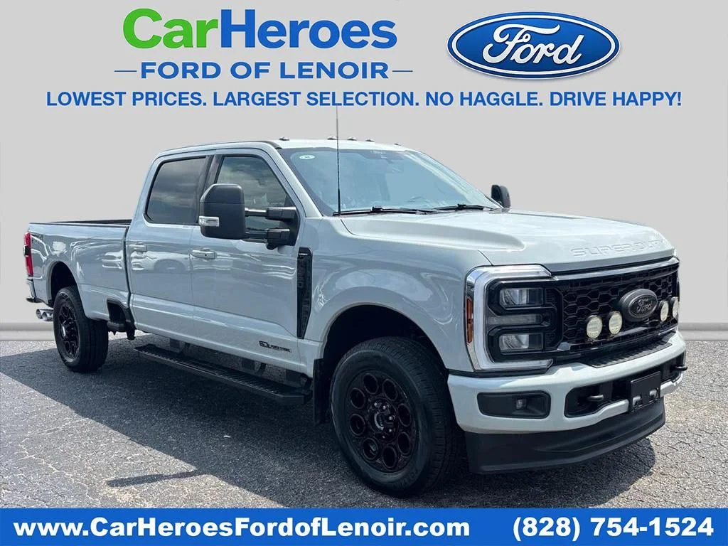 Used 2025 Gray Ford Lariat image 1