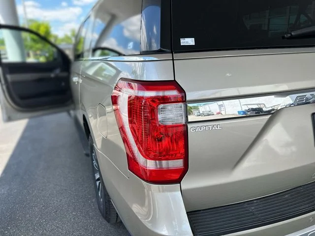 Used 2018 Gold Ford XLT image 26