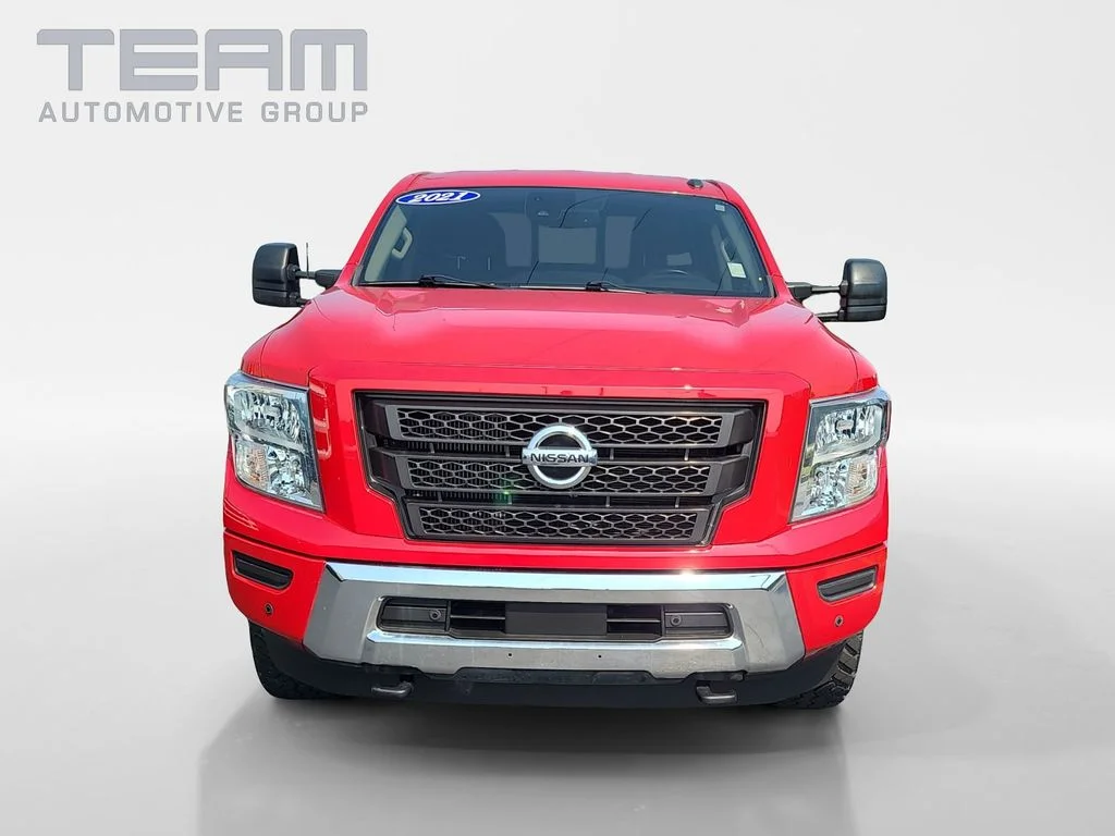 Used 2021 Red Nissan SV image 2