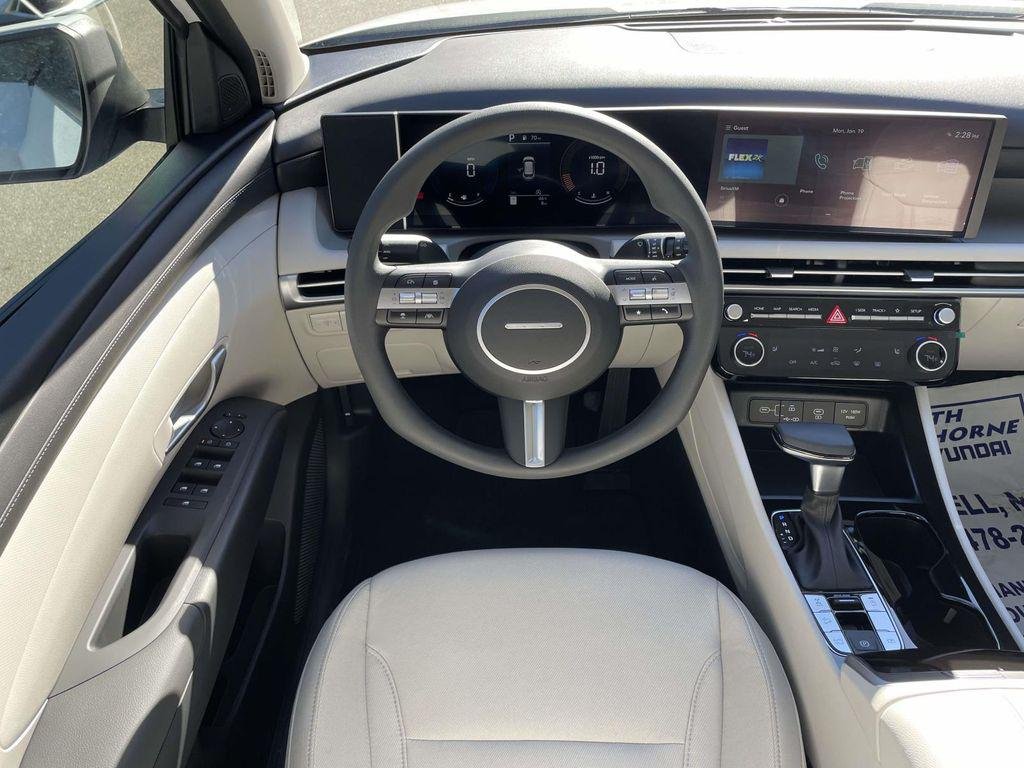 New 2026 White Hyundai SEL image 12