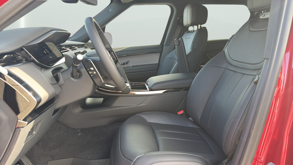 New 2026 Firenze Red Land Rover Dynamic SE image 19