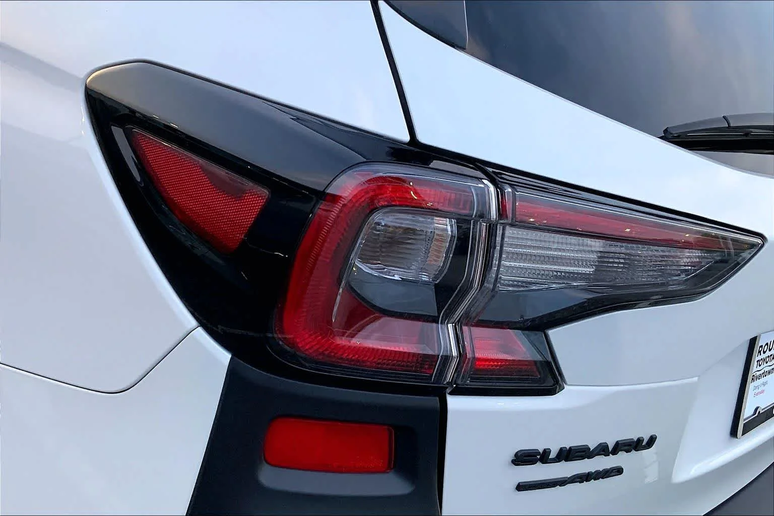 Used 2025 Crystal White Pearl Subaru Wilderness image 52