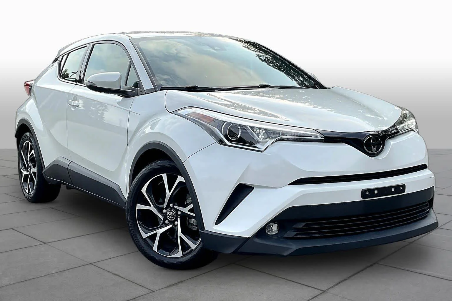 Pre-Owned 2019 Toyota C-HR Limited