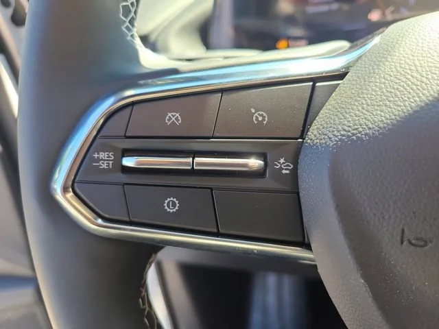 New 2026 Summit White Chevrolet LT image 29