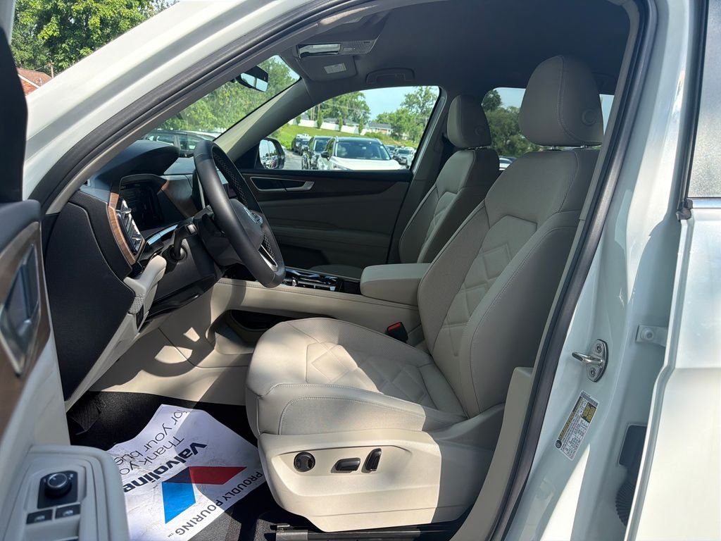 New 2026  Volkswagen 2.0T SE w/Technology image 9
