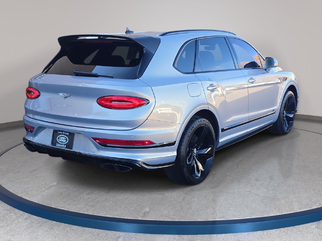 Used 2022 Silver Bentley  image 6
