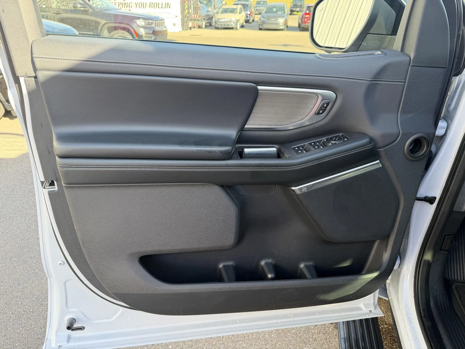 Used 2025 Space Silver Ford Platinum image 16
