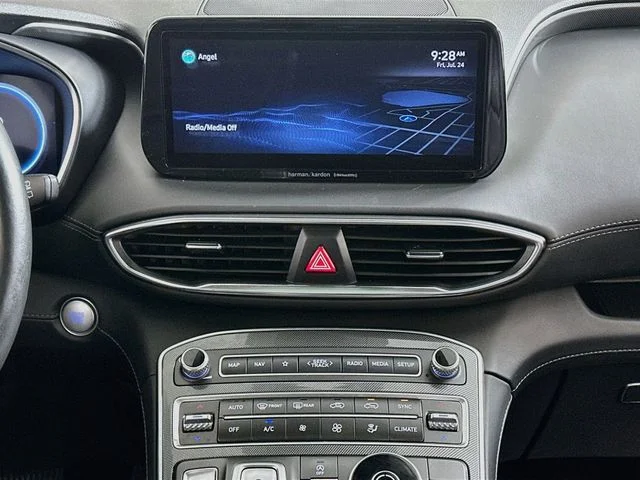 Pre-Owned 2022 Hyundai Santa Fe Limited