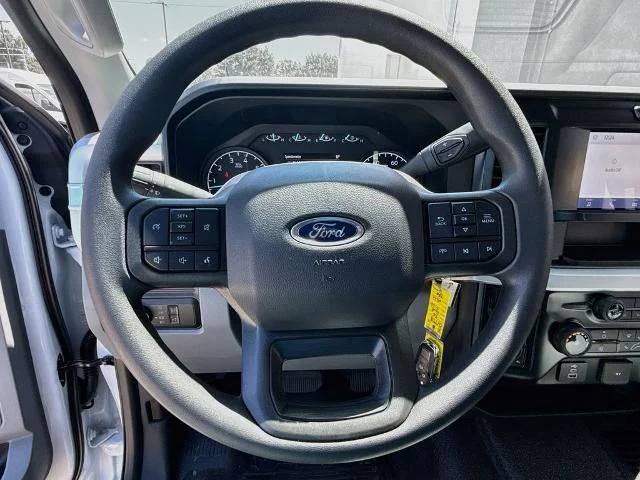 New 2026 Oxford White Ford F-250® XL image 40