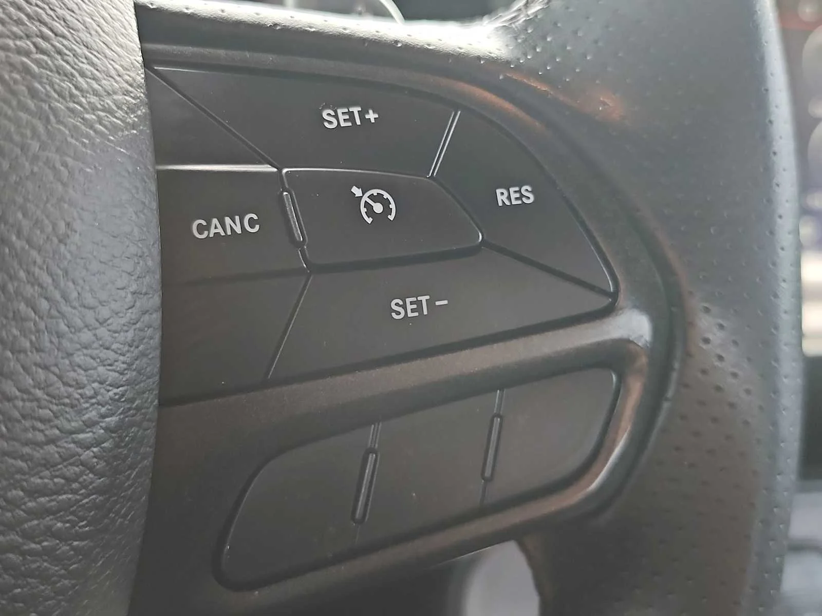 Used 2023 Destroyer Gray Clearcoat Dodge R/T Scat Pack image 29