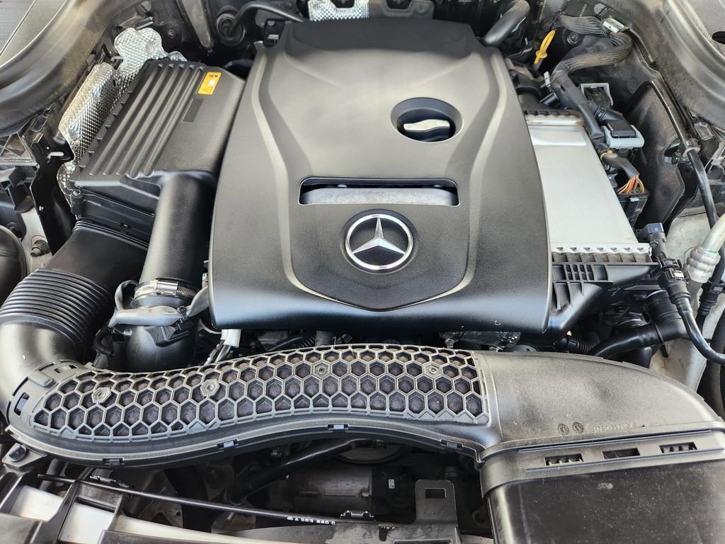 Used 2019 Polar White Mercedes-Benz 300 image 39
