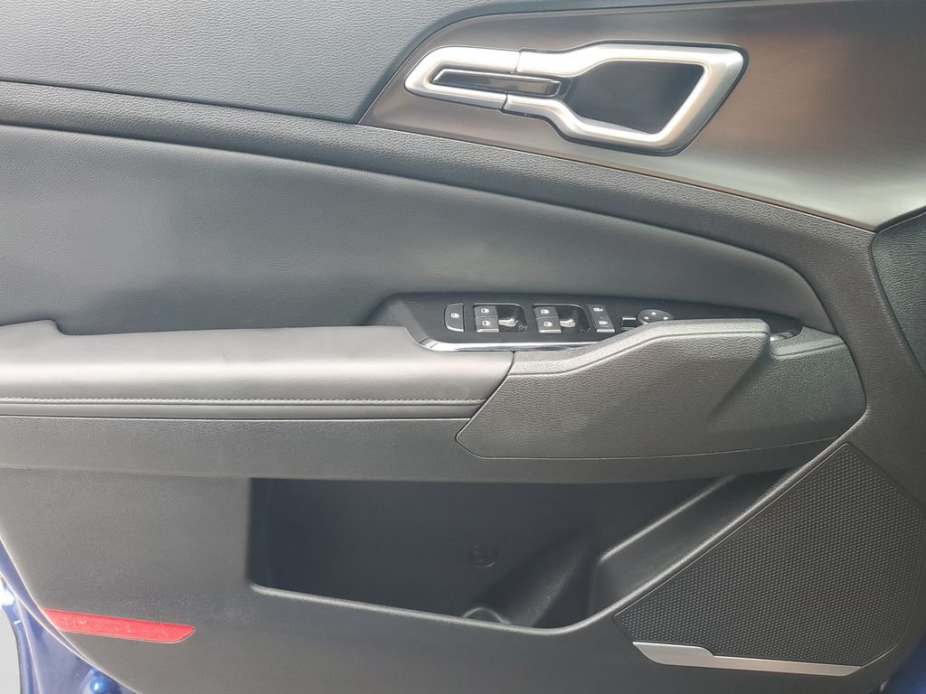 2024 Kia Sportage EX - Photo 19