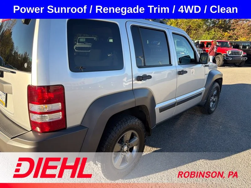 Used 2010 Silver Jeep Renegade image 6