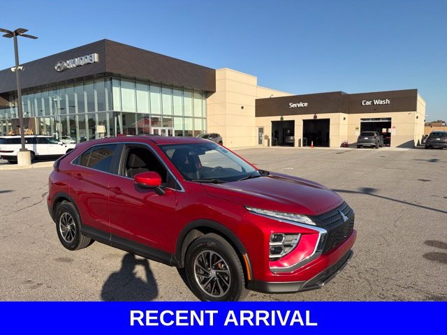 Used 2023  Mitsubishi ES image 28