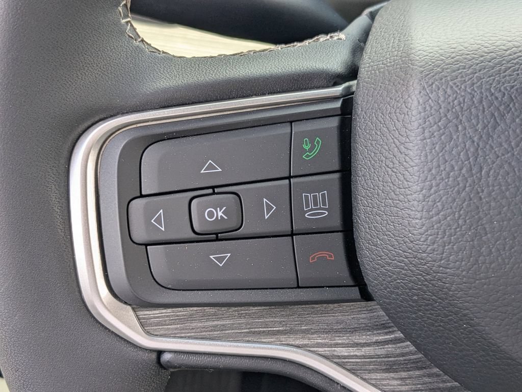 Used 2024 White Jeep Series II image 23