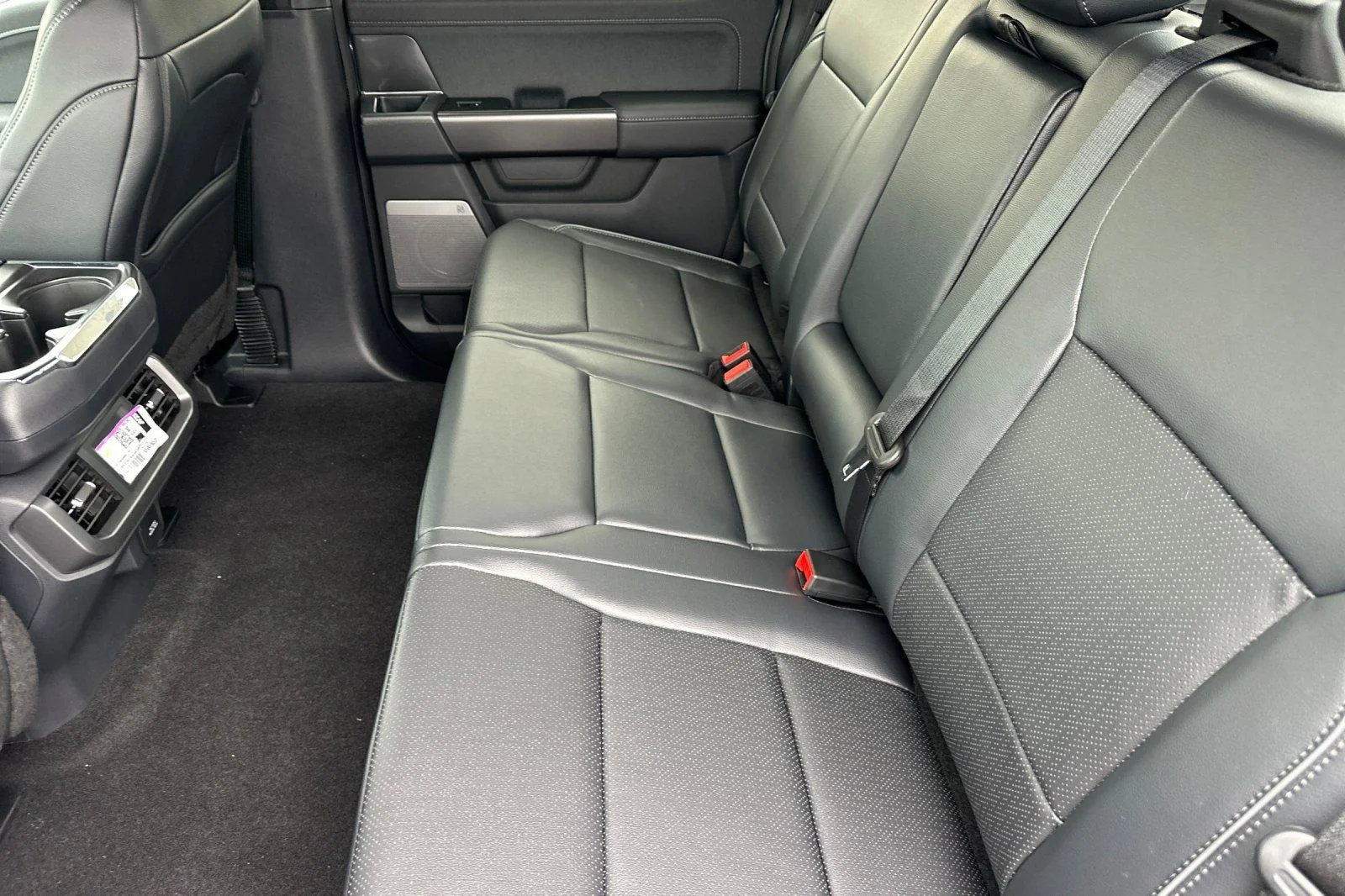 New 2026 Carbonized Gray Metallic Ford Lariat® image 8