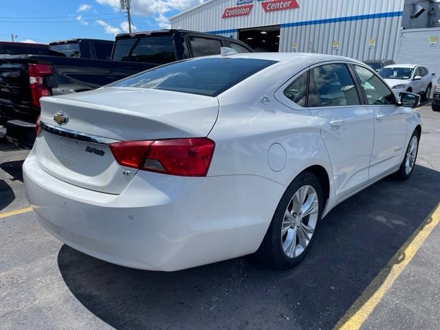 Used 2015 IRIDESCENT PEARL TRICOAT Chevrolet LT image 8