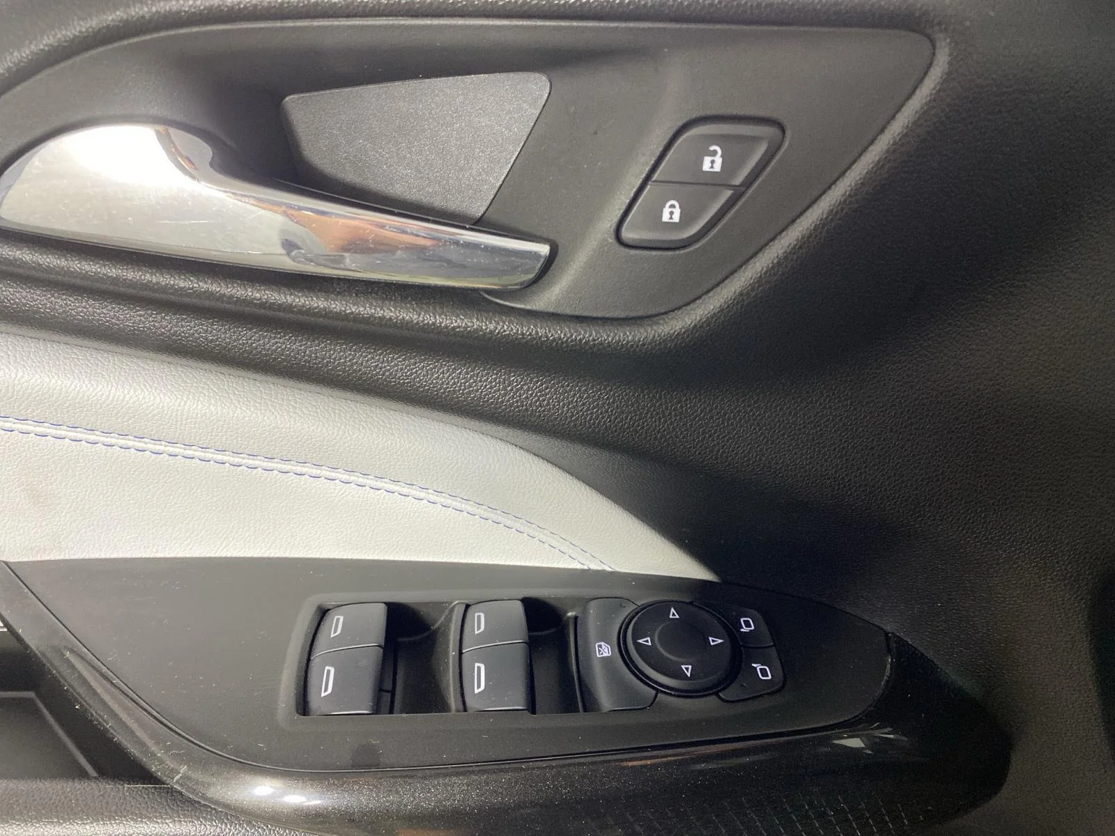 Used 2024 Mosaic Black Metallic Chevrolet LT image 11