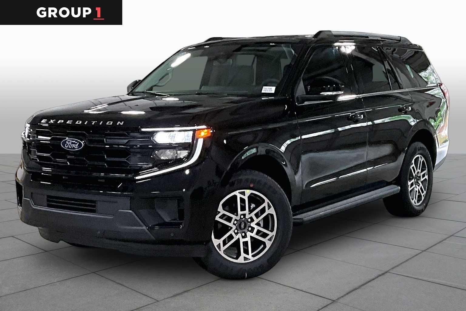 2026 Ford Expedition Active's photo