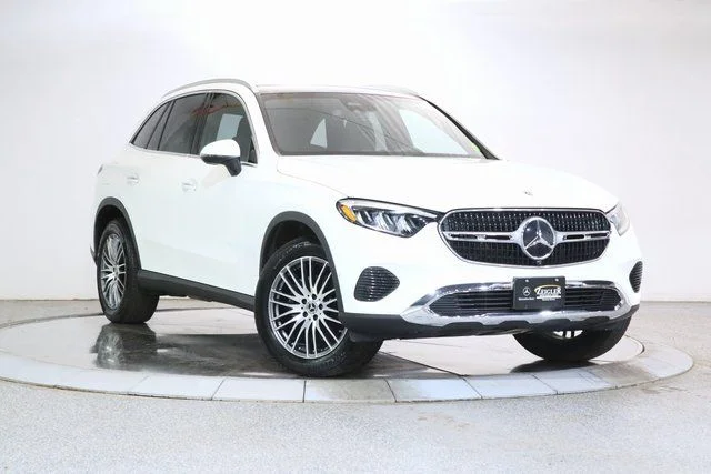 2025 Mercedes-Benz GLC GLC 300 4MATIC's photo