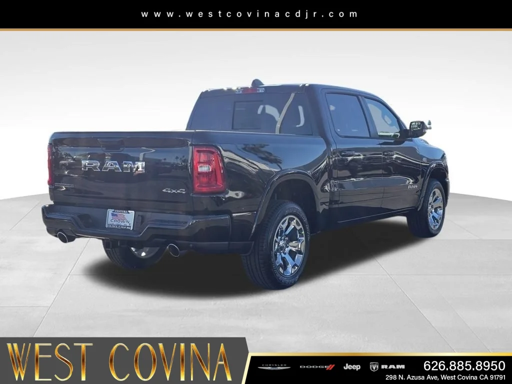 New 2026 Diamond Black Crystal Pearl-Coat Exterior Paint RAM Big Horn/Lone Star image 5