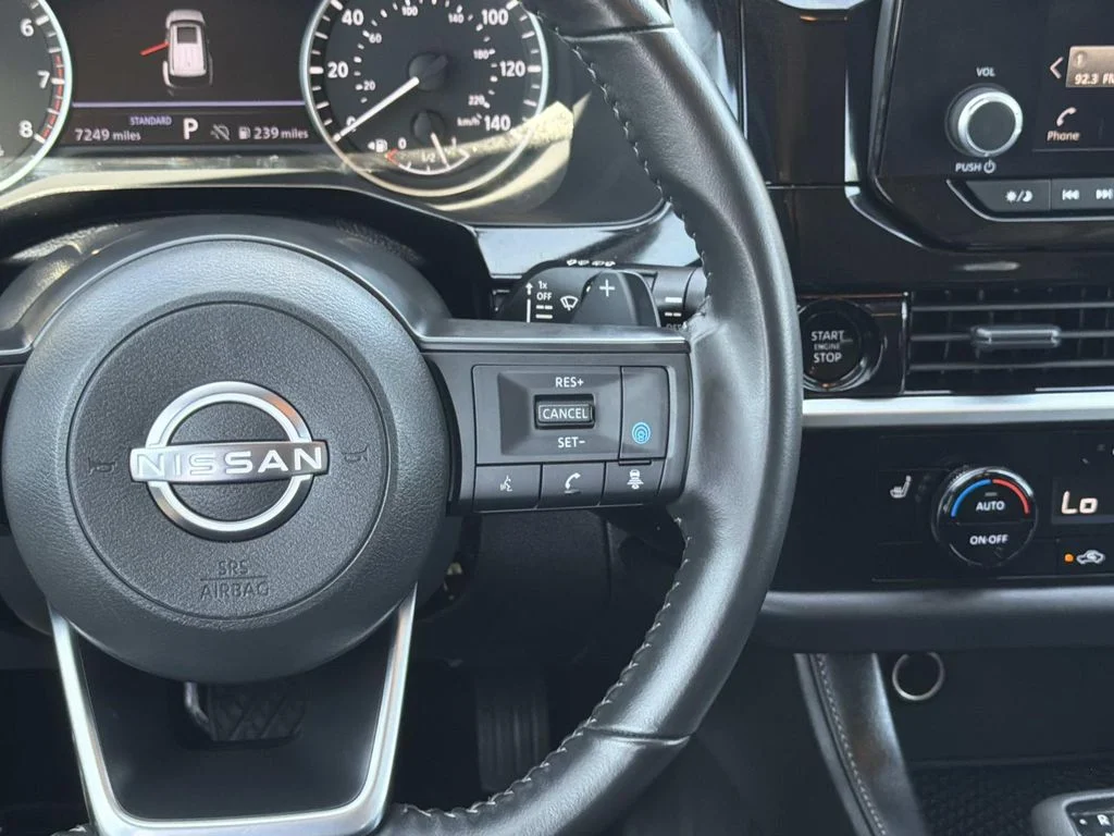 Used 2025 GUN METALLIC Nissan SV image 12