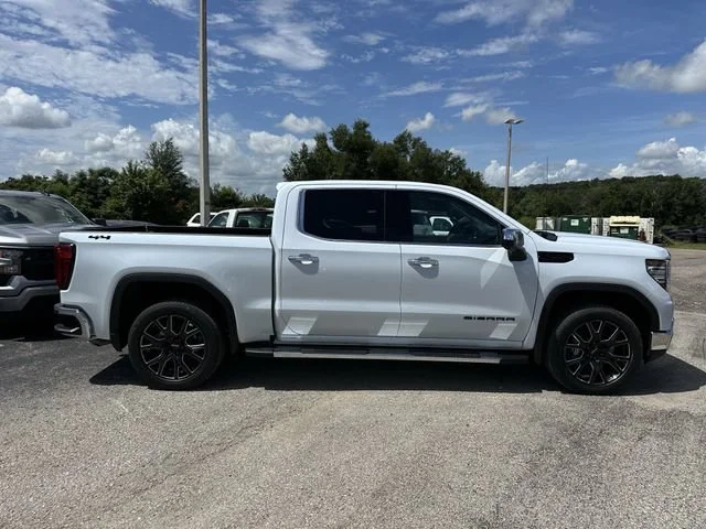 New 2026 Glacier White Tricoat GMC SLT image 4