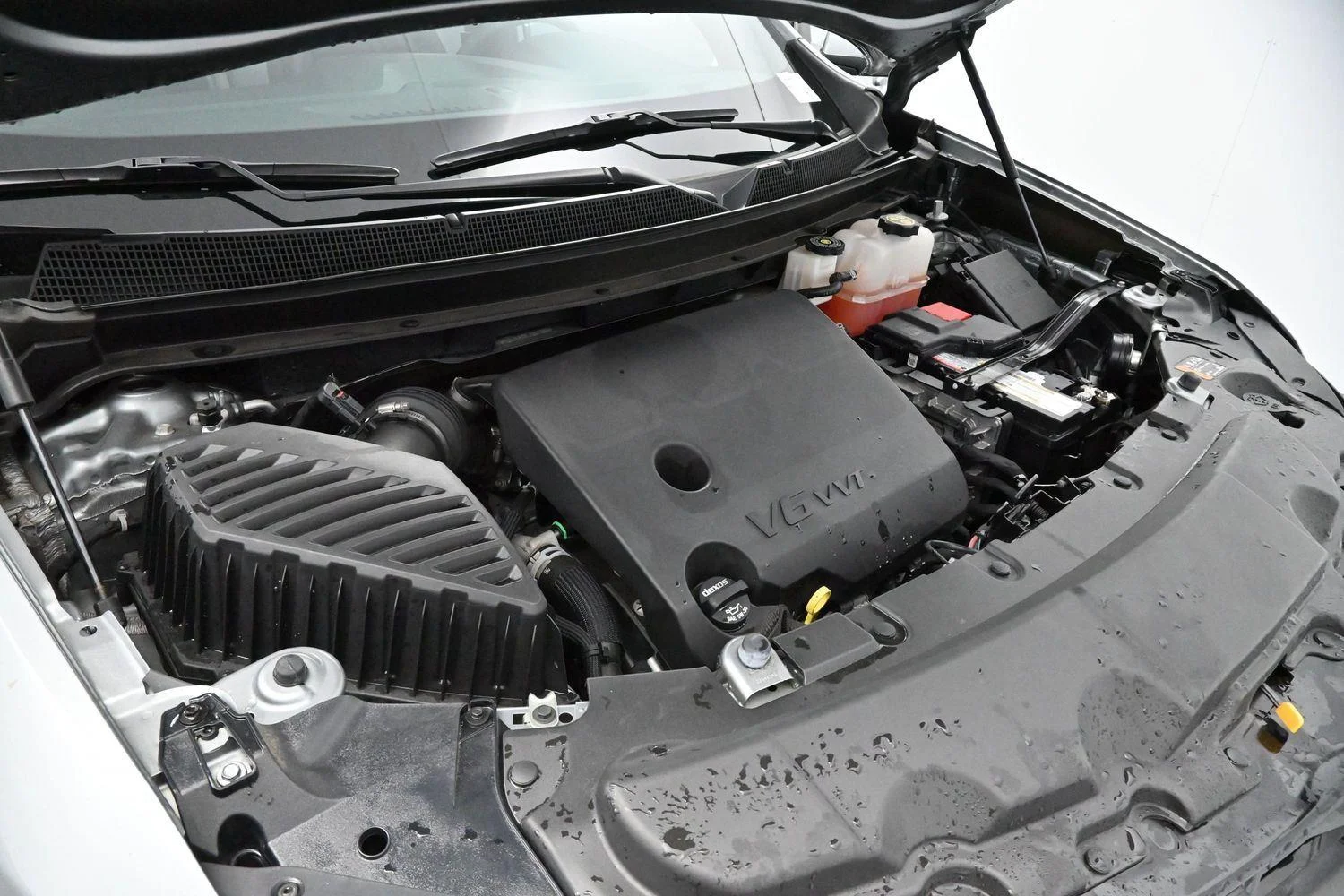 Used 2023 Sterling Gray Metallic Chevrolet RS image 32