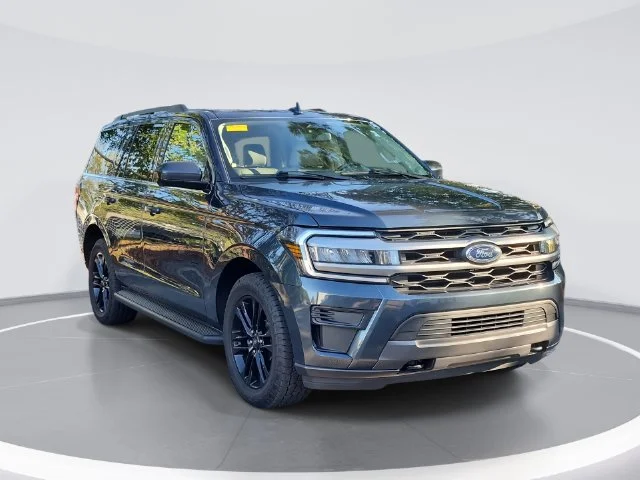 Used 2024 Blue Ford XLT image 1