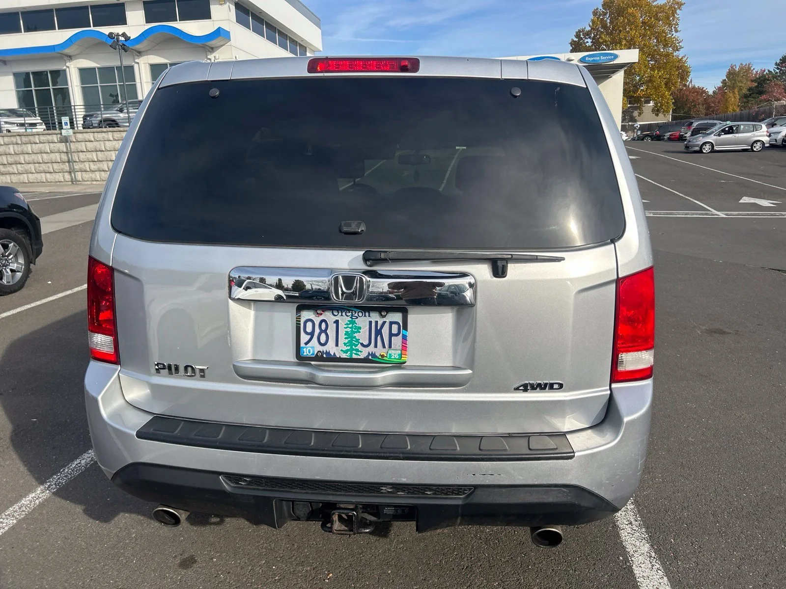 Used 2013 Alabaster Silver Metallic Honda EX-L image 7