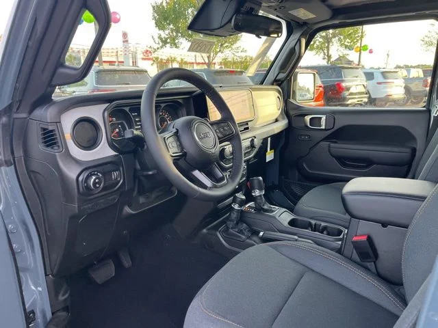 New 2026 Anvil Clearcoat Jeep Sport S image 6