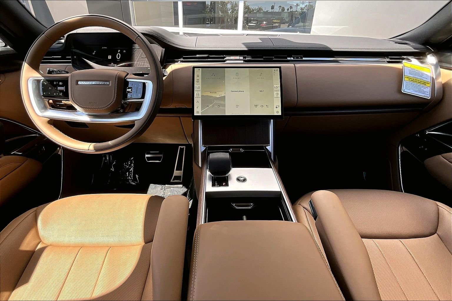 New 2026 British Racing Green Land Rover SE image 5