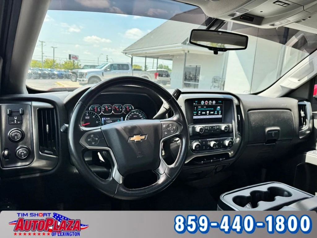 Used 2019 Red Chevrolet LT image 27