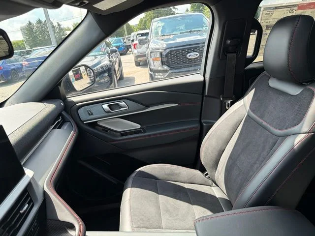 New 2026 Agate Black Metallic Ford ST image 85