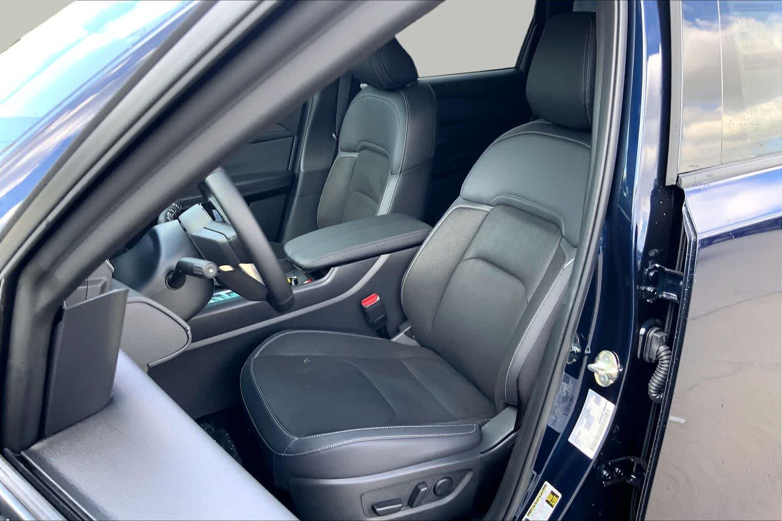 New 2026 Navy Blue Mica Mazda 2.5 S Preferred AWD image 9
