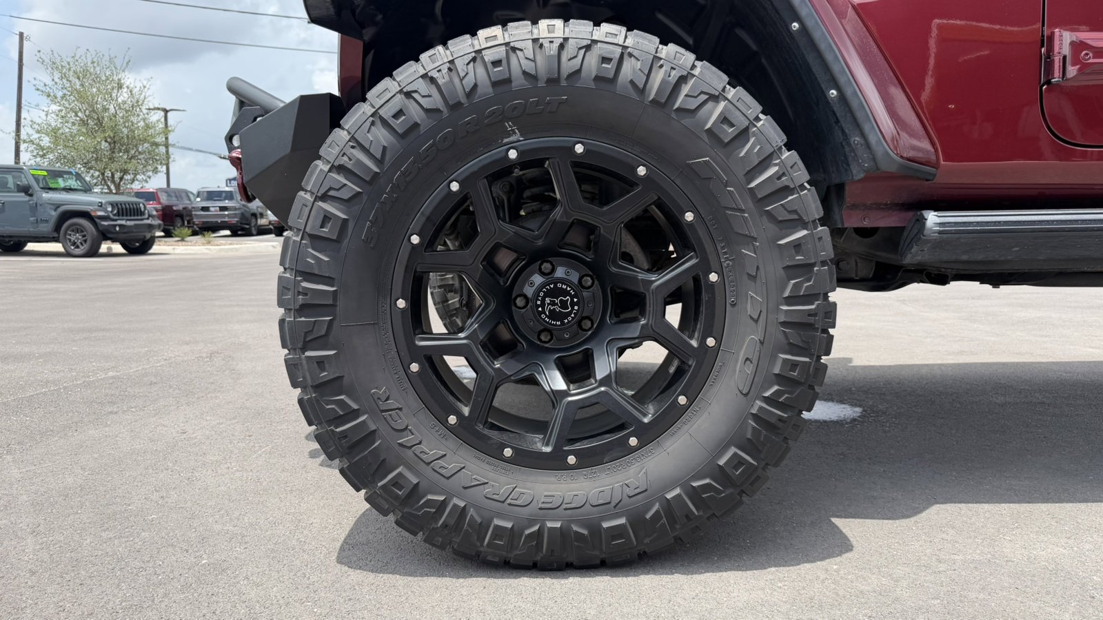 Certified Used 2021 Snazzberry Pearlcoat Jeep Rubicon image 28