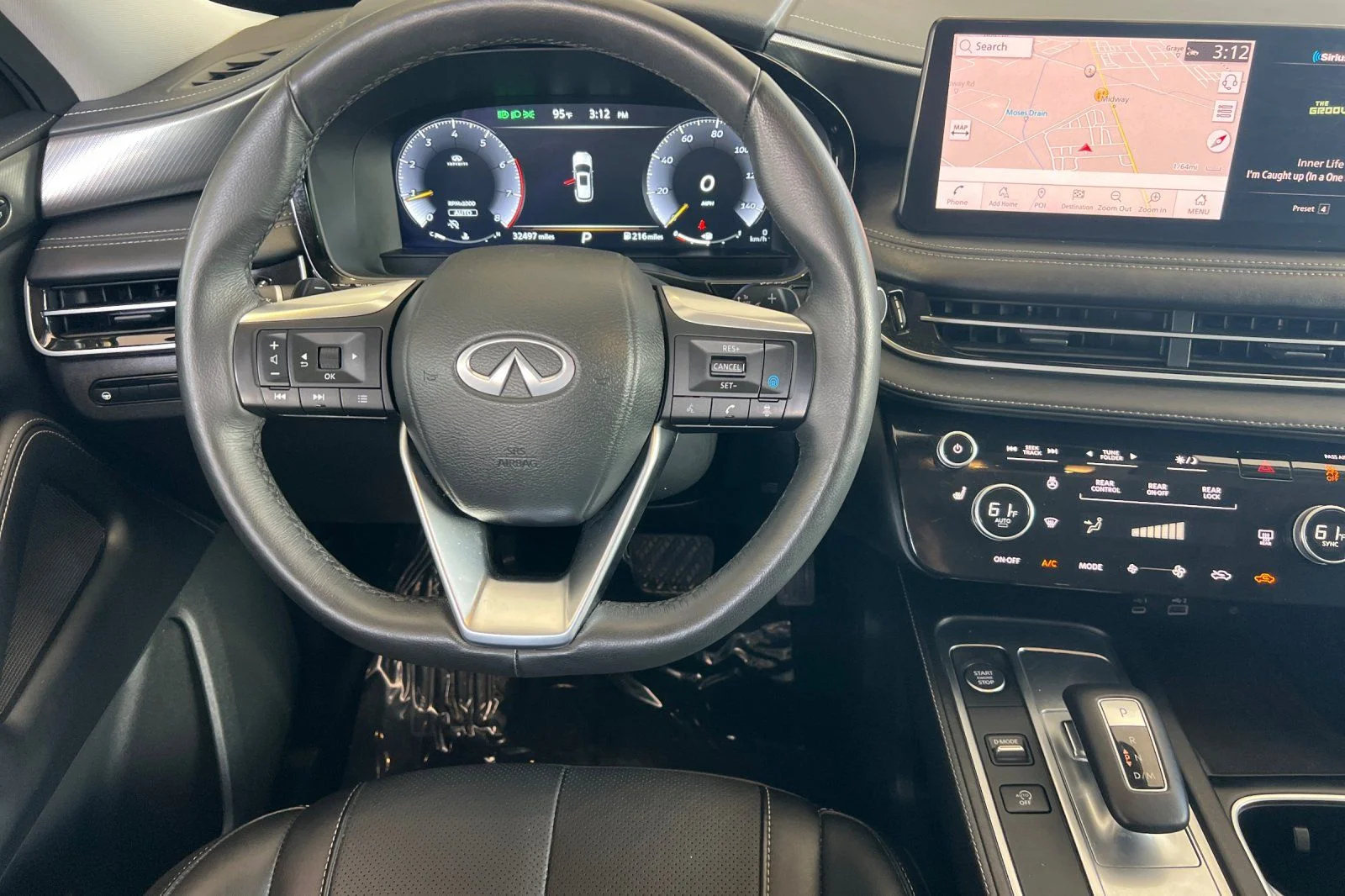 Used 2025 Gray INFINITI LUXE image 11