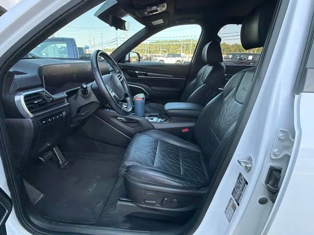 Used 2023 White Kia SX-Prestige X-Pro image 11