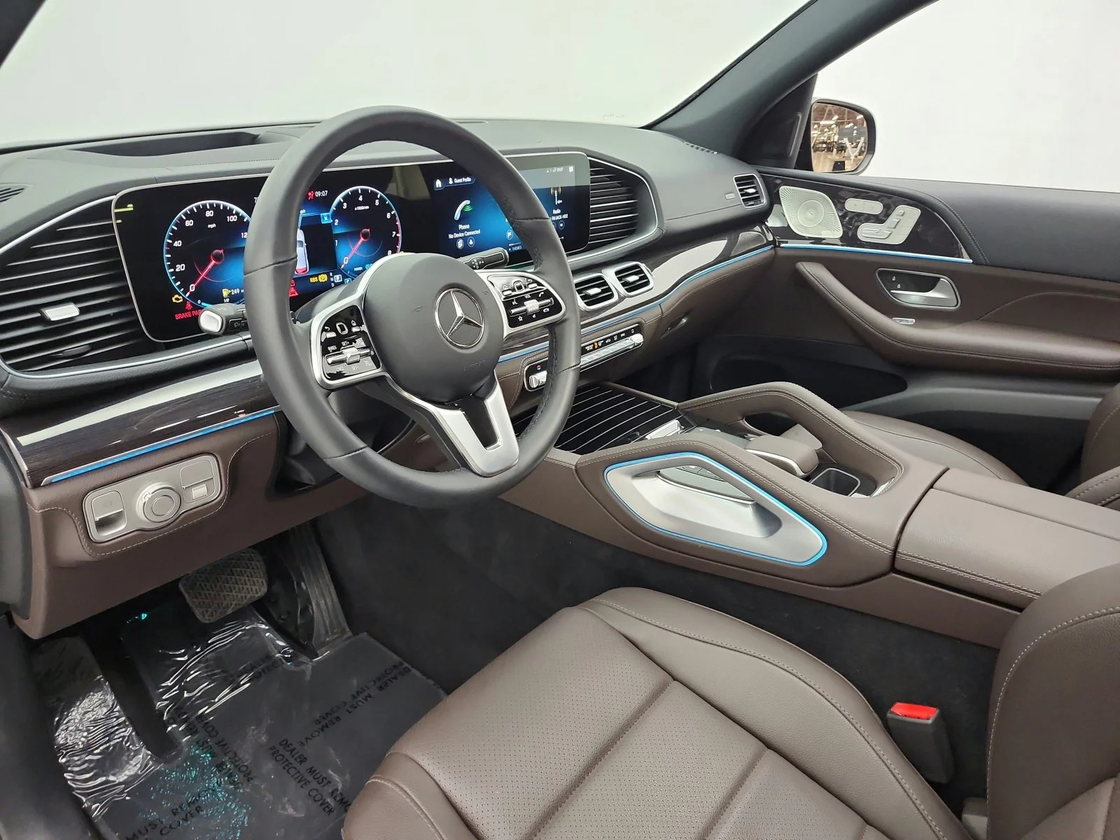 Certified Used 2023 Black Mercedes-Benz GLE 450 4MATIC® SUV image 12