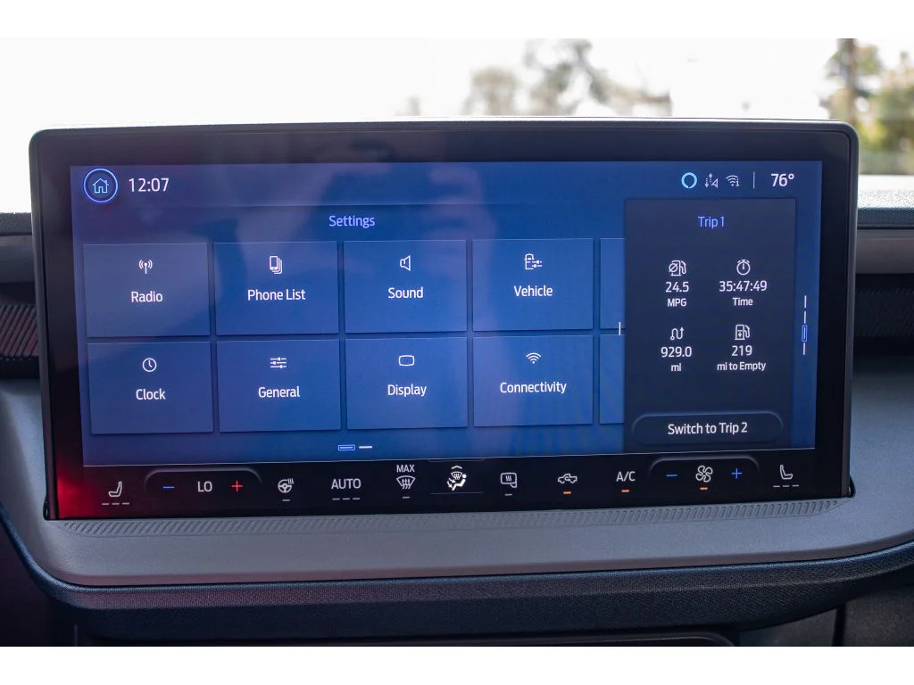 Used 2025 Carbonized Gray Metallic Ford XLT image 44